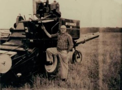 #91 Combine Photo - Summer 1959. Photo provided by Don Tirrell